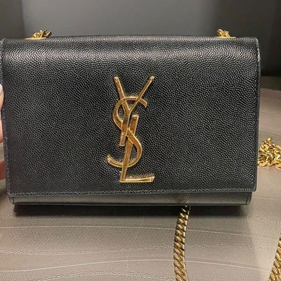 KATE SMALL CHAIN BAG IN GRAIN DE POUDRE EMBOSSED LEATHER - Picture 2 of 6